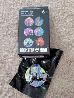 Monster High Enamel Pin in Blue, Black & Lime